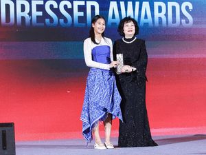 Putri KW Menang Busana Terbaik World Tour Finals 2025