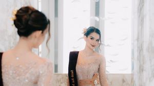 Sarah Menzel Tampil Paripurna saat Wisuda: Kebaya Bali-Gelar Ganda