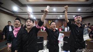 Sidang Perdana Delpedro dan Aktivis Lainnya di PN Jakarta Pusat