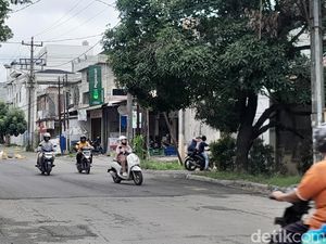 Jalan Sidorukun Akhirnya Diaspal, Warga: Semoga Nggak Rusak Lagi