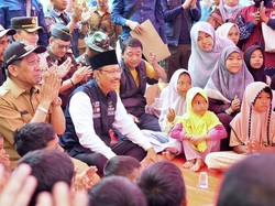 Mensos Cek Layanan Dukungan Psikososial & Dapur Umum di Pidie Jaya