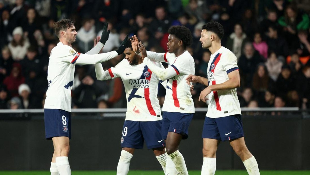Paris Saint-Germain ingin catatkan sejarah di Final Piala Interkontinental. (REUTERS/CATHERINE STEENKESTE)