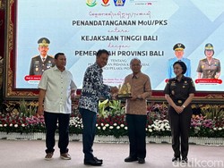 Pidana Kerja Sosial di Bali, Koster Singgung Fenomena Joki