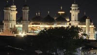 Sistem Kelistrikan Aceh Berangsur Pulih, Banda Aceh Malam Ini Kembali Terang