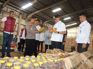 Polresta Pekanbaru Sidak Pasar, Jamin Ketersediaan Bahan Pokok Jelang Nataru