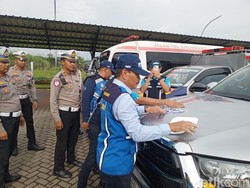 300 Petugas Siaga Tol Cisumdawu Saat Libur Nataru