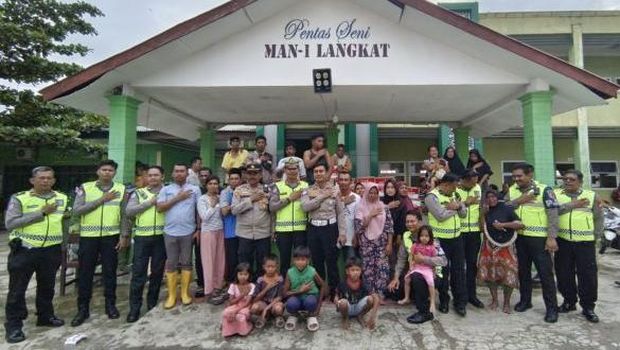 Bantuan ke Korban Bencana di Sumatera