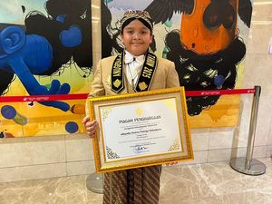 Kisah Asta, si Dalang Cilik Pelestari Budaya Nusantara