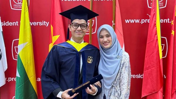 Dude Harlino Kenang Momen Lamar Alyssa Soebandono: Tunggu Jawaban 2 Minggu