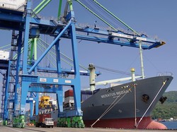 Pelindo Petikemas Gratiskan Biaya Layanan Bantuan Bencana Aceh & Sumatera