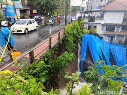 Longsor Merembet, Jembatan Jalan Raya Ubud Jebol