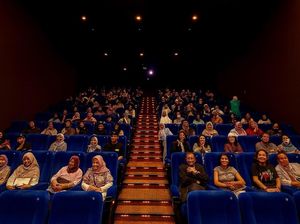 Komunitas Birth Club Indonesia Nobar Film Suka Duka Tawa, Rasanya Campur Aduk!