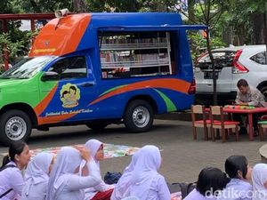 Perpustakaan Keliling dan Upaya Menjemput Minat Baca Warga Bandung