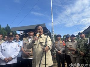 Prabowo Targetkan Huntara untuk Korban Banjir Agam Sumbar Selesai Sebulan