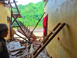 Dedi Mulyadi Siapkan Relokasi Penyintas Bencana di Simpenan Sukabumi