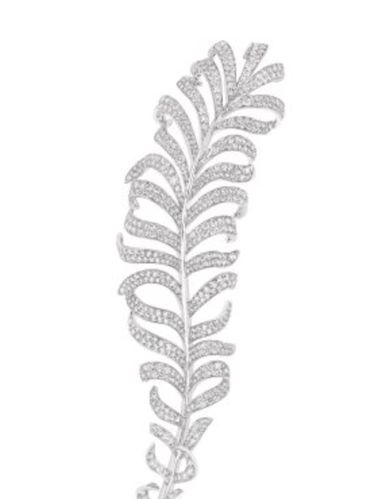 Bros mewah dari Chanel Plume 1932