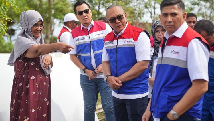 Dirut PGN Langsung Kawal Penyaluran Bantuan Bencana di Aceh dan Sumut