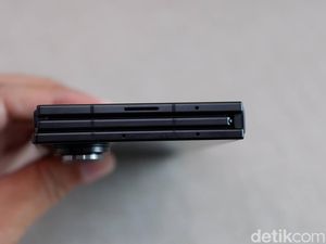 Harga Galaxy Z TriFold Dijual Selangit Tapi Samsung Merugi, Kok Bisa?