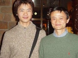 Viral Influencer Diduga Anak Jack Ma Disuapi di Kafe, Ini Faktanya