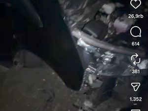 Mobil Personel dan Kru NDX AKA Kecelakaan di Kemranjen Banyumas