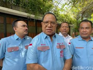 Bara JP Sebut Jokowi Tak Akan Maafkan 3 Terlapor Kasus Tudingan Ijazah Palsu