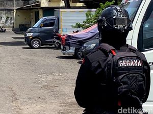 Benda Mencurigakan di Ruko Kosambi Bandung Hanya Berisi Batang Kayu