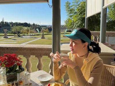 8 Potret Shandy Aulia yang Gaya Hidup Mewahnya Jadi Sorotan