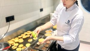 Aura Kasih Jago Masak ala Chef Bintang 5, Pamer Hasil Masakannya!