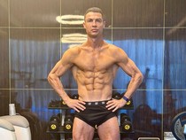 Foto Ronaldo di Usia 40 Tahun, Nggak Jauh Beda dengan Usia 30 Tahun
