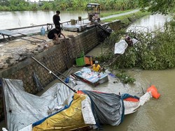 Hujan Angin di Lamongan, 23 Warung Roboh dan Hanyut