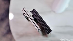 Adu Kemewahan: Deretan Foto Galaxy Z TriFold vs Fold7, Pilih Mana?