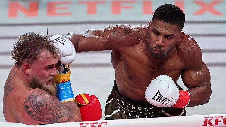 Wajah Jake Paul Babak Belur Dihantam Anthony Joshua, Ibunya Murka Besar