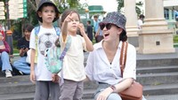 Foto Liburan Keluarga Kimberly Ryder di Dufan, Ancol