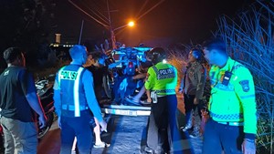 Patroli Dini Hari, Polisi Amankan Remaja Balap Liar di JLU Lamongan