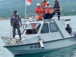 Polres Probolinggo Gelar Patroli Laut Amankan Objek Vital Nataru 2025