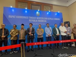 Kapolri Hadiri Rakor Tingkat Menteri dengan Komisi Percepatan Reformasi