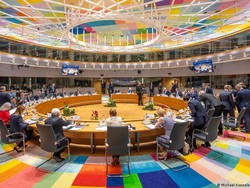 Uni Eropa Kucurkan Pinjaman Militer Rp 1.768 T untuk Ukraina