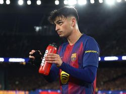 Menang 4-2 Lawan Slavia Praha, Fans Barcelona Sedih Pedri Cedera