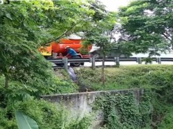 PJR Buka Sayembara Tangkap Truk Tangki Buang Tinja di Tol Gempas
