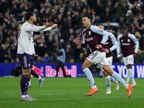 Aston Villa Menolak Disebut Kandidat Juara