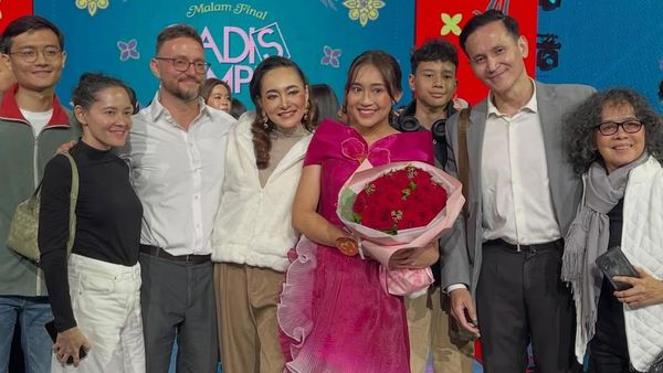 Pesona Brinette Lefrandt Ultah Ke-18 Dipenuhi Banyak Cinta