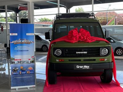 Potret Gran Max Taft Gratis buat Konsumen