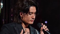 8 Foto Jerry Yan di Konser Reuni F3, Awet Muda Bak Vampir di Usia 49