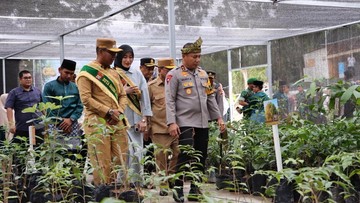 Kapolda Riau Bentuk Sinergi dengan Akademisi Lewat Resmikan Bank Pohon Kampus