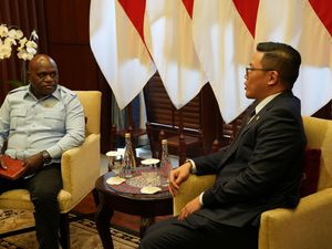 Puji Kinerja Menlu Sugiono, Pigai Sebut Diplomasi Indonesia Naik Kelas