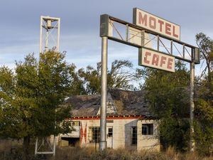 Di Balik Kedigdayaan AS, Ada Kota yang Mati Puluhan Tahun