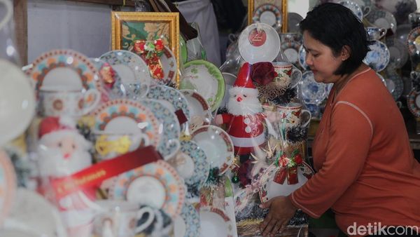 Menjelang Natal, Parsel dan Hampers di Cikini Laris Manis