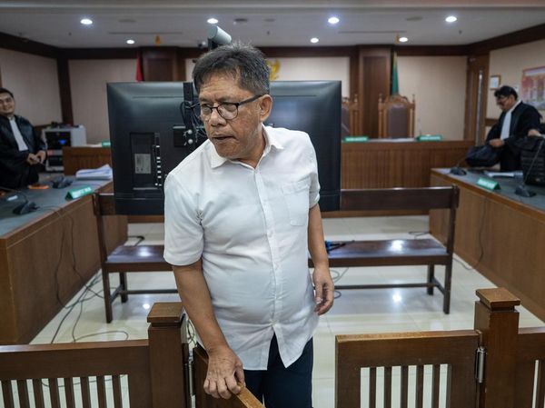 Mantan Dirut Inhutani V Didakwa Terima Suap Rp2,55 Miliar