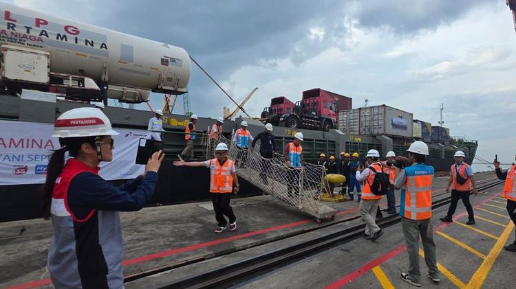 Ribuan Tabung LPG Berlayar ke Aceh: Kontainer Laut Jamin Pasokan