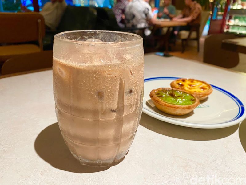 The Pandan Club: Cicip Nasi Lemak hingga Egg Tart Pandan di Kafe Hutan Kota Menu di The Pandan Club